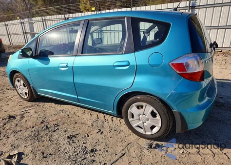 2013 Honda Fit z USA, uszkodzony, nr VIN JHMGE8H3XDC022748